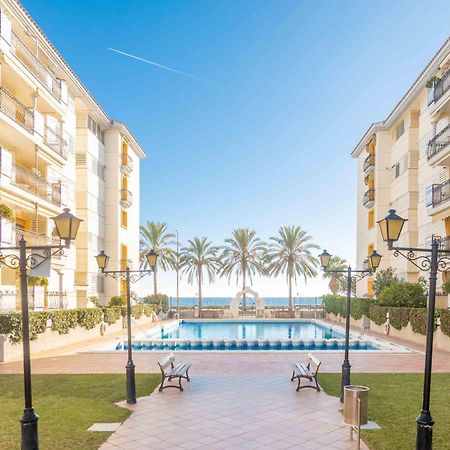 شقة Suitur Apartament Familiar Con Piscina كالافيل المظهر الخارجي الصورة